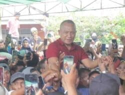 Rusli Sibua saat tiba di Morotai waktu lalu