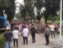 Aksi Warga Desa Peot