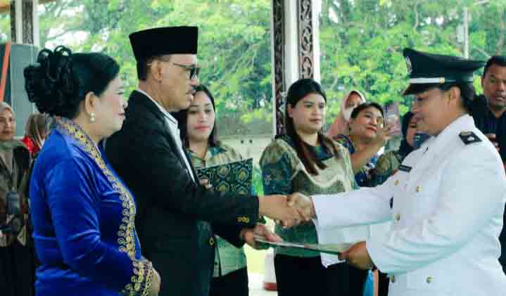 Bupati James Kukuhkan Masa Jabatan Kades