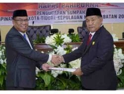 Sekda Tidore, Ismail Dukomalamo dan Ketua DPRD Tidore, Ade Kama