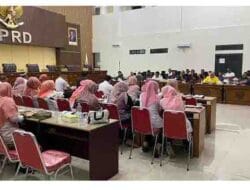 Rapat Lintas Komisi DPRD Tidore