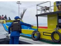 Polairud Polda Malut melaksanakan patroli perairan di wilayah laut Ternate hingga Halbar