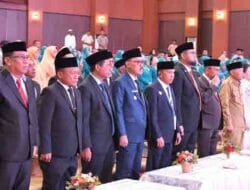 Sekertaris Daerah Kota Tidore Kepulauan Ismail Dukomalamo mewakili Wali Kota Tidore Kepulauan menghadiri pelantikan Ketua Tim Penggerak PKK Kota Tidore Kepulauan