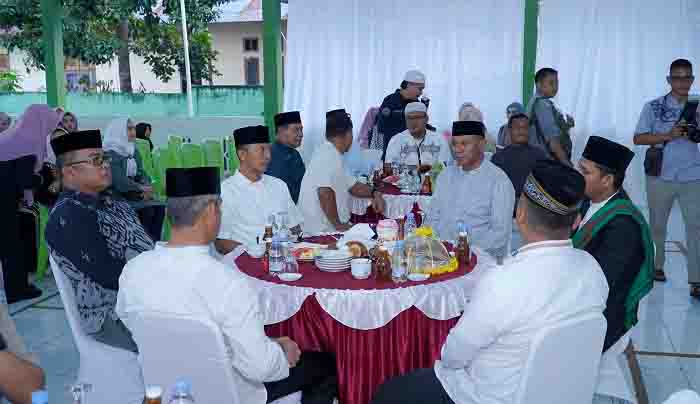 Wali Kota Tidore Kepulauan Muhammad Sinen, SE menghadiri Safari Ramadhan Pangdam XV Patimura di Kodim 1505 Tidore (1)