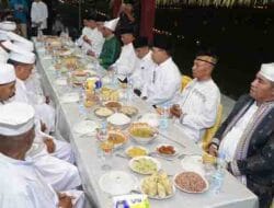 Makan perjamuan masyarakat pegunungan (2)