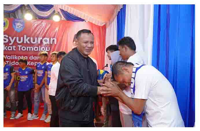 Walikota Tidore hadiri Pusam FC Kota Tidore Launching Jersey