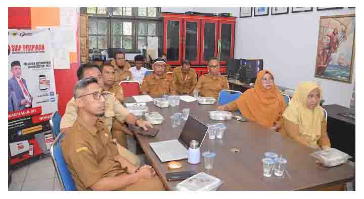 Asisten Sekda Bidang Administrasi Umum Yakub Husain mengikuti Sosialisasi edaran