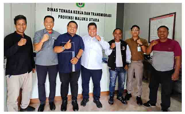 Foto bersama Askot Tidore dan BPJS Tenaga Kerja.