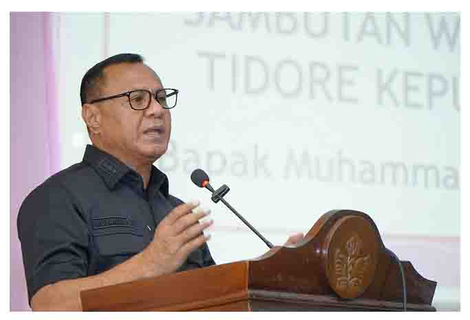 Wali Kota Tidore Kepulauan Muhammad Sinen, SE menyampaikan sambutan sekaligus membuka dengan resmi Muscab V IBI Cabang Kota Tidore Kepulauan tahun 2025