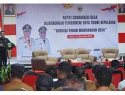 Wakil Walikota Tidore Kepulauan Ahmad Laiman, S.Sos memberikan sambutan pada Rakor Kepala Desa Se Kota Tidore Kepulauan di Aula Sultan Nuku,