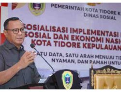 Walikota Tidore Kepulauan, Muhammad Sinen, SE menyampaikan sambutan sekaligus membuka dengan Resmi Sosialisasi Implementasi DTSEN