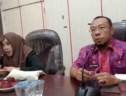 Assisten Sekda Bidang Pemerintahan Dan Kesra Rudy Ipaenin Memimpin Rapat Persiapan MTQ Tingkat Kota Tidore Kepulauan Ke-XXXI di Ruang Rapat Sekda Kantor Walikota Tidore Kepulauan,