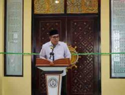 Wakil Wali kota Tidore Ahmad Laiman memberikan sambutan pada Peresmian Musholla Nurul Iman di Rt 1 Kelurahan Gurabati