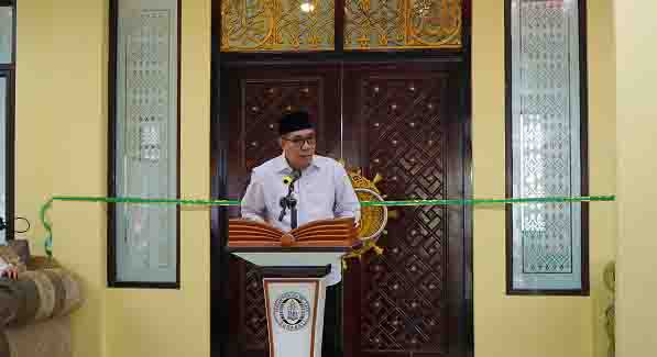 Wakil Wali kota Tidore Ahmad Laiman memberikan sambutan pada Peresmian Musholla Nurul Iman di Rt 1 Kelurahan Gurabati