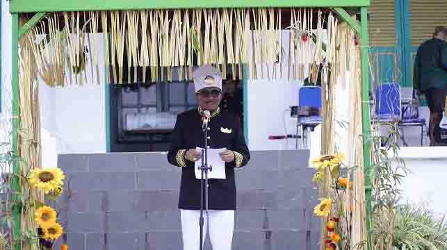 Sultan Tidore H Husain Syah menyampaikan sambutan