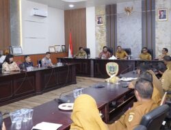 Wali Kota Tidore Kepulauan Muhammad Sinen didampingi Wakil Wali Kota Ahmad Laiman, Sekretaris Daerah dan OPD terkait menerima kunjungan BPK Perwakilan Maluku Utara