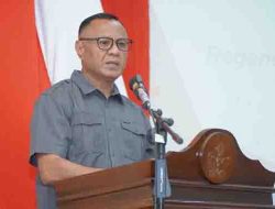 Wali Kota Tidore Kepulauan Muhammad Sinen menyampaikan sambutan sekaligus membuka dengan Musyawarah Besar Ikatan Pemuda Mahasiswa Selawaring