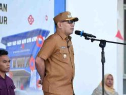 Wakil Walikota Tidore Kepulauan Ahmad Laiman bertindak selaku inspektur upacara