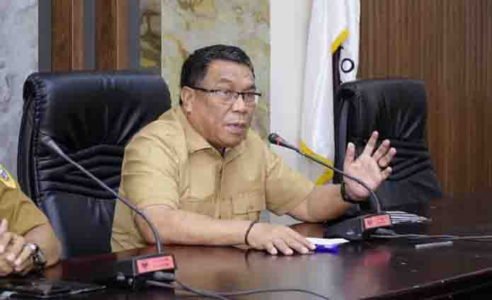 Sekretaris Daerah Ismail Dukomalamo